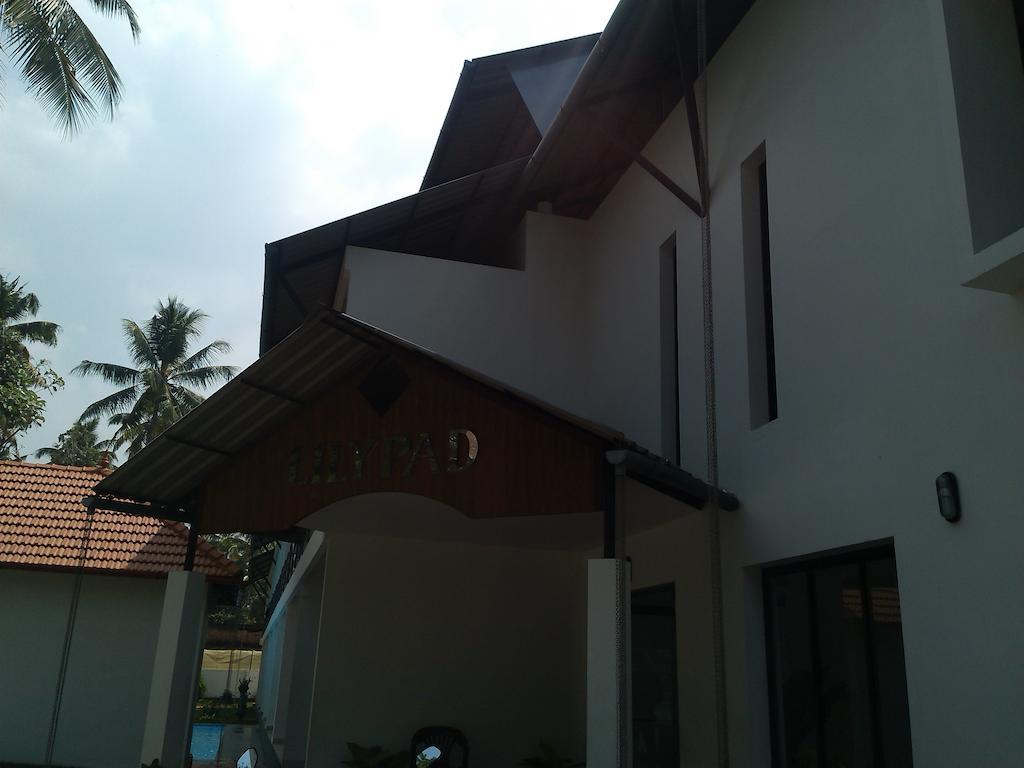 Lilypad Resort Varkala Buitenkant foto