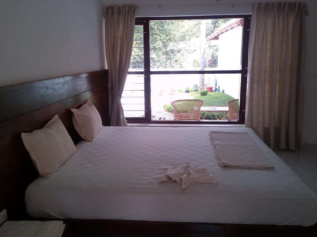 Lilypad Resort Varkala Buitenkant foto