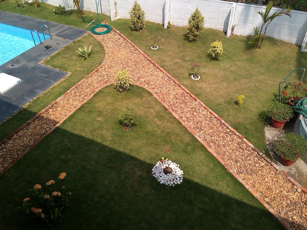 Lilypad Resort Varkala Buitenkant foto