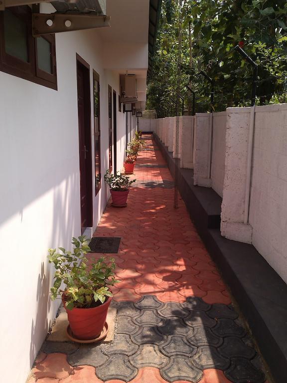 Lilypad Resort Varkala Buitenkant foto
