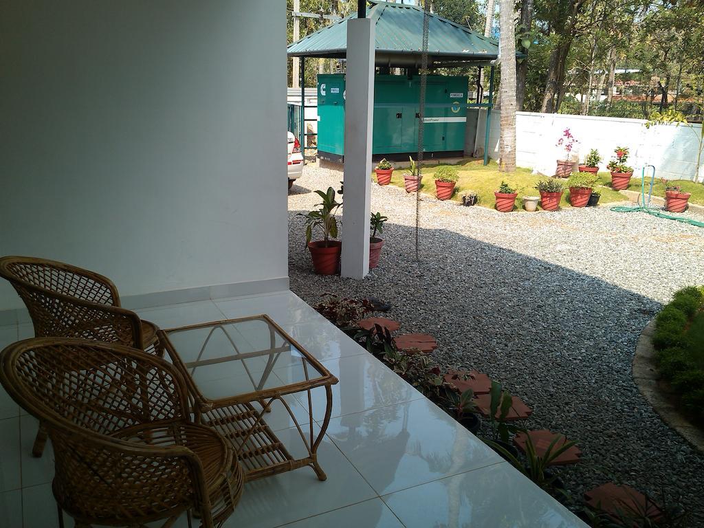 Lilypad Resort Varkala Buitenkant foto